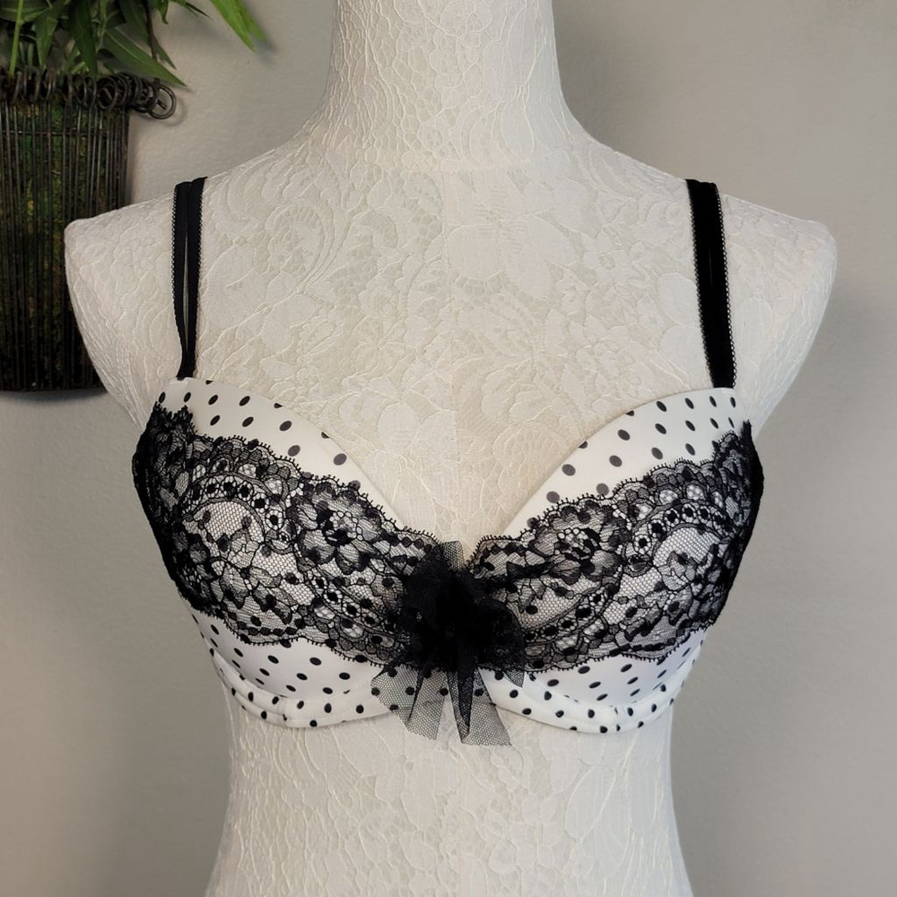 Victoria's Secret Dream Angels Lined Demi Lace Polka Dot Black White Bra 34D 34